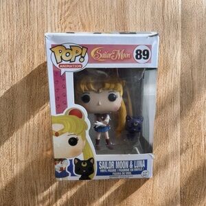 Funko pop sailor moon & Luna